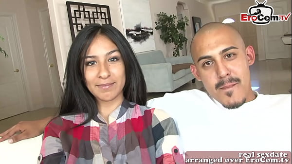 Pasangan Arab Amatir Coba Bikin Video Porno Pertama Kali Sama Cewek Kurus Muda Binal