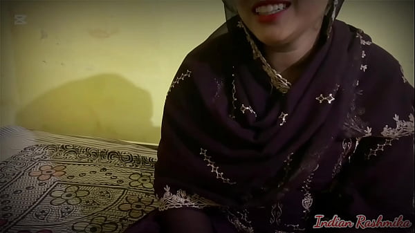 Bhabhi Aur Devar Ji Baat Karte Karte Dono Ka Mood Ho Gaya Garam, Phir Kya Hua Andar Kamre Mein, Dekho Yeh Asli Homemade Bhojpuri Video Mein
