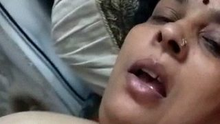 Aunty Mandi Telanjang Bikin Horny