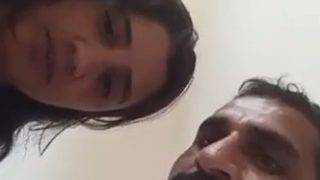 Pembantu Pakistan Ngentot Gaya Doggy