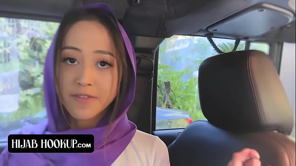 Gadis Muslim Alexia Anders Selundupkan Pacar Demi Nikmat Terlarang, Ketahuan Ayah