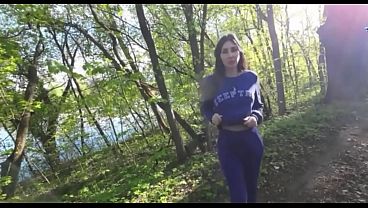Ngentot Di Hutan Sama Milf Seksi