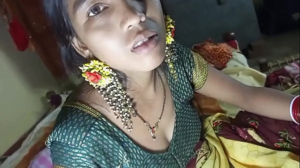 Pertama Kali Desi Priya Bhabhi Selingkuh Seks Hindi