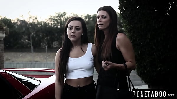 Ibu Tiri Seksi India Summer Ngajak Anak Tiri Dan Anak Tiri Perempuannya Buat Threesome Panas Penuh Nafsu