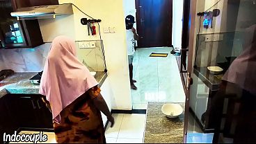 Bokep Indo Syahdu: Istri Berhijab Girang Banget Pas Suami Adiknya Datang Cek Gas, Malah Dientot Bergiliran Di Dapur Sampai Ngewe Di Mana-mana, Cewek Selingkuhan Ini Ngerangasnya Kenceng Banget Sampai Sekampung Denger