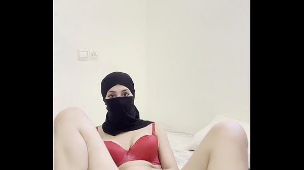 Cewek Arab Berjilbab Coli, Main Memek, Fantasi Seks
